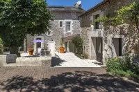 House / Villa - POITIERS