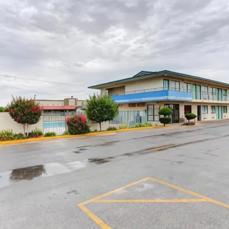 Motel 6 Jonesboro, AR