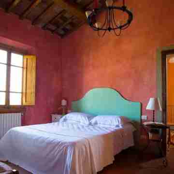 country house with garden ,pool,children's play area ,Tuscany,15 from Florence Rooms