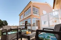 Puerto Raval | 5 Bedrooms | BBQ & Garden