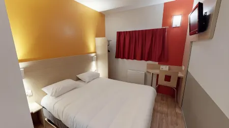 Premiere Classe Reims Ouest - Tinqueux Отели в г. Тенкё