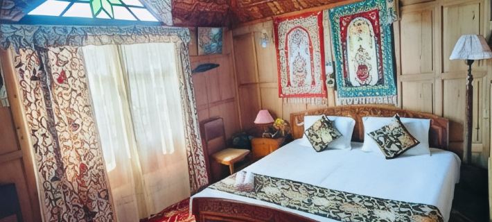Houseboat Sweet Star โรงแรมในศรีนาการ์