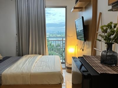 Springwood Residences by Kakarama Room