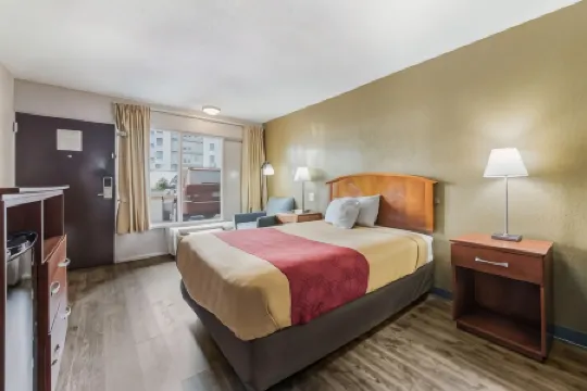 Econo Lodge Salisbury