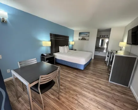 Days Inn by Wyndham Orange Hotels in Orange