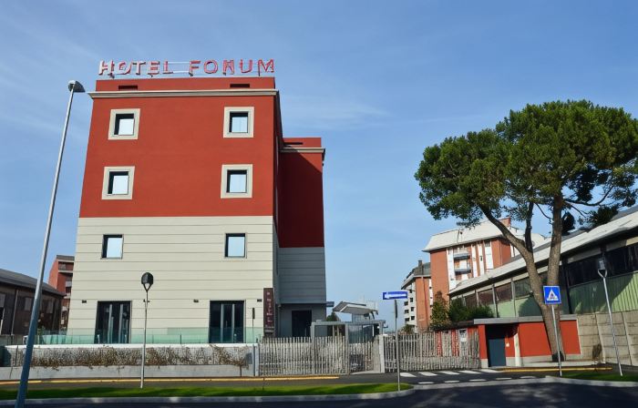 Hotel Forum