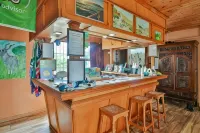 Fisherhaven Travellers Lodge
