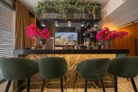 Sky Roof Hotel - Quầy Bar