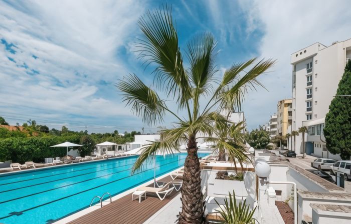 HR Resort