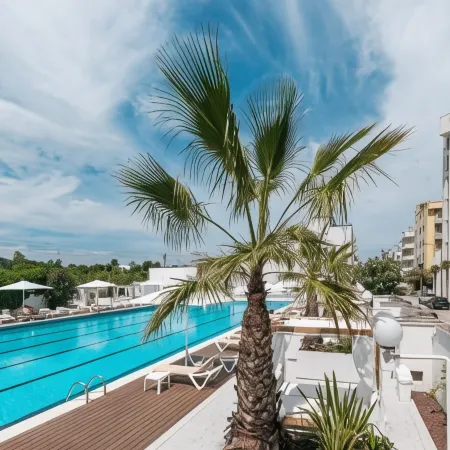 HR Resort