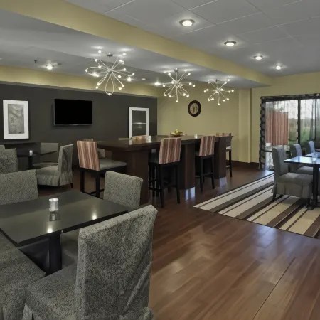 Hampton Inn Ashtabula