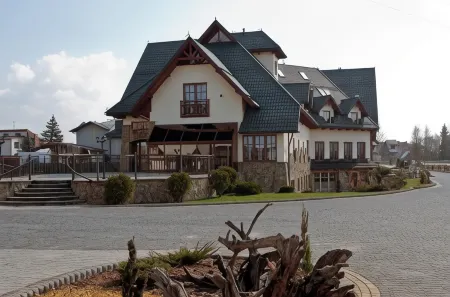 Skalny Dworek Отели рядом с достопримечательностью «Pieniny»