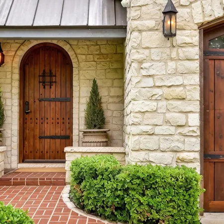 ⭐️Luxury Lake Austin: Chef, Heated Pool, Hot Tub, Waterfront Dock & Pizza Oven⭐️ Отели рядом с достопримечательностью «Озеро Трэвис»