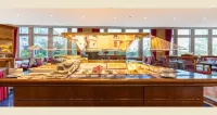 PLAZA Premium Schwerin - breakfast