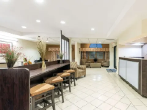 マイクロテル イン アンド スイーツ イーグル パス イーグル・パスのホテル