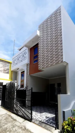 MHD Villa Syariah Отели в г. Manggis Ganting