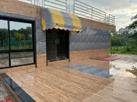 Raspberry Breeze Daman Hotel a Valsad