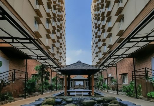 Oliver Hotel Danok Over view