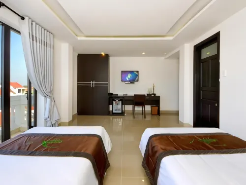 Hoi An Beachfront Hotel