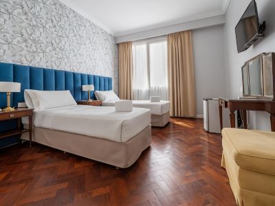 Hotel Regis