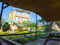 Sağlık Apart Pansiyon Hotels in Erdek