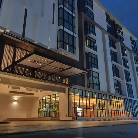 Abizz Hotel Lampang Airport