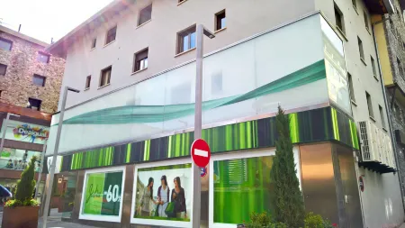 Apartamentos Pantebre 3000