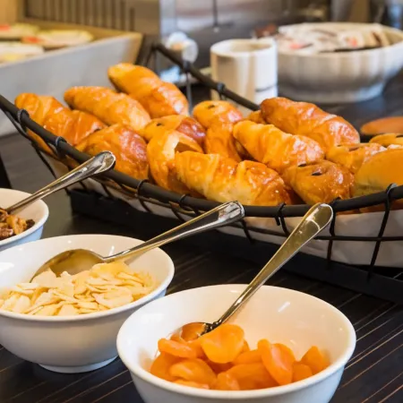 Best Western Hotel Journel Paris Sud Отели в г. Эссонн