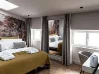 Hotel Soho Boutique Palacio de Pombo Hoteles cerca de Paseo Marítimo de Santander
