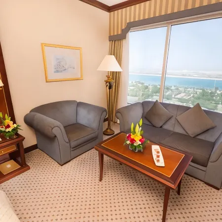 Corniche Hotel Abu Dhabi