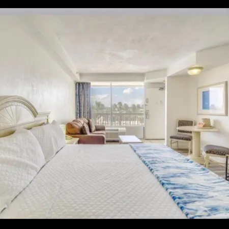 Daytona Beach Oceanfront apartment for rent
