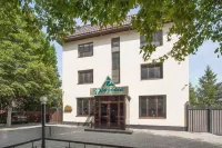 Piramida Hotel - خدمة نقل من وإلى المطار