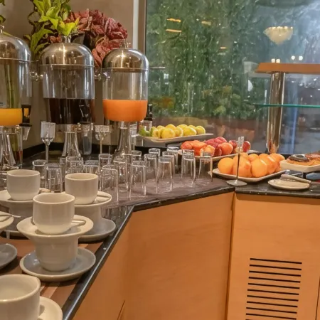 Noor Land Hotel