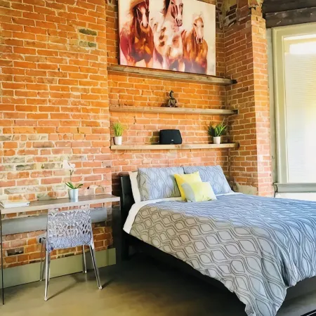 Historic Penthouse Style Loft in OTR, Parking Included