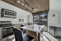 K Loma Vista with Hill Country Views