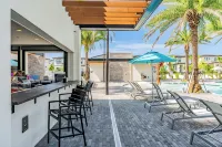 Oasis Retreat with Pool, BBQ & Game Room, International Drive, Near Universal - สระว่ายน้ำส่วนตัว