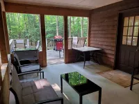 Waterfront Lake Home - Private Dock & 1/4 Mile Beach - High Speed Wifi - RV Hook - 3 stjerner