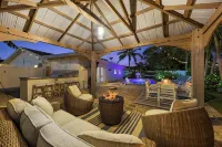 Caloosa Cabana: Heated Pool, Game Room, Putting Green, Fully Rennovated