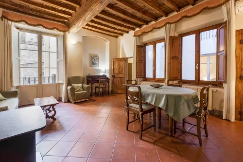 Classic Florence Apartment B By MMega - Condos