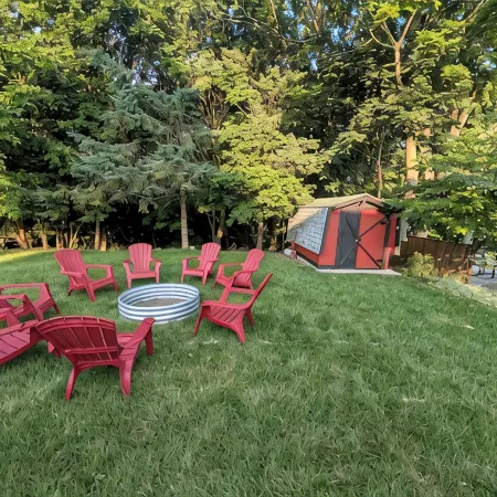 Renovated Ravine Cottage | Walk to Beach | Sleeps 8 | A/C, BBQ, & Firepit