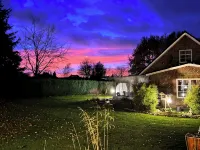 Charming vacation home in the middle of nature near Kühlungsborn Hotels in Kropelin