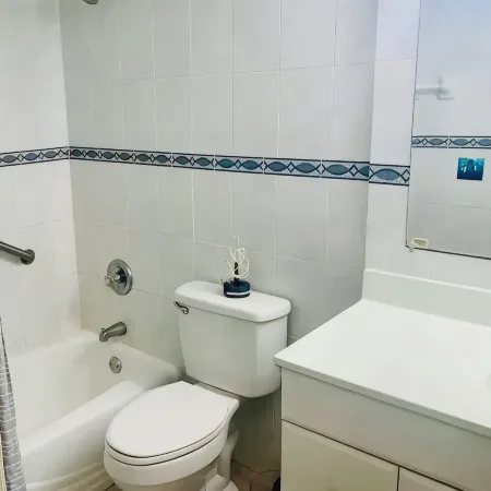 Oceanfront in Cocoa Beach - cute and cozy condo!