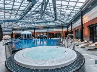 Palace Bridge Hotel Hotels near Dumskaya Ul