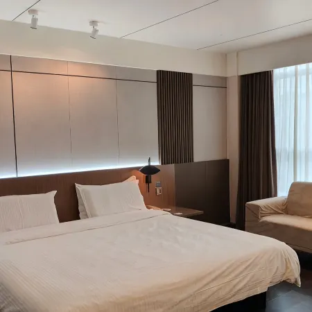Jinjiang Inn Select Hotel (Shangqiu Zhecheng Weilai Avenue)