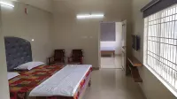 Srinivasa Hotel