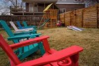 Game Room & Hot Tub, 12 mi to Red Rocks