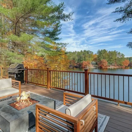 Stunning Waterfront Lake House!