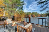 Stunning Waterfront Lake House!
