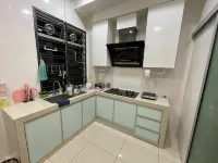 Happy Homestay @ Jb Austin - parking
