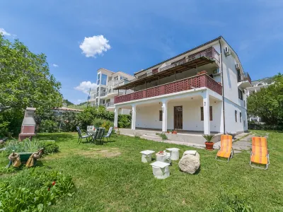 Apartments Viktorija Hotel a 